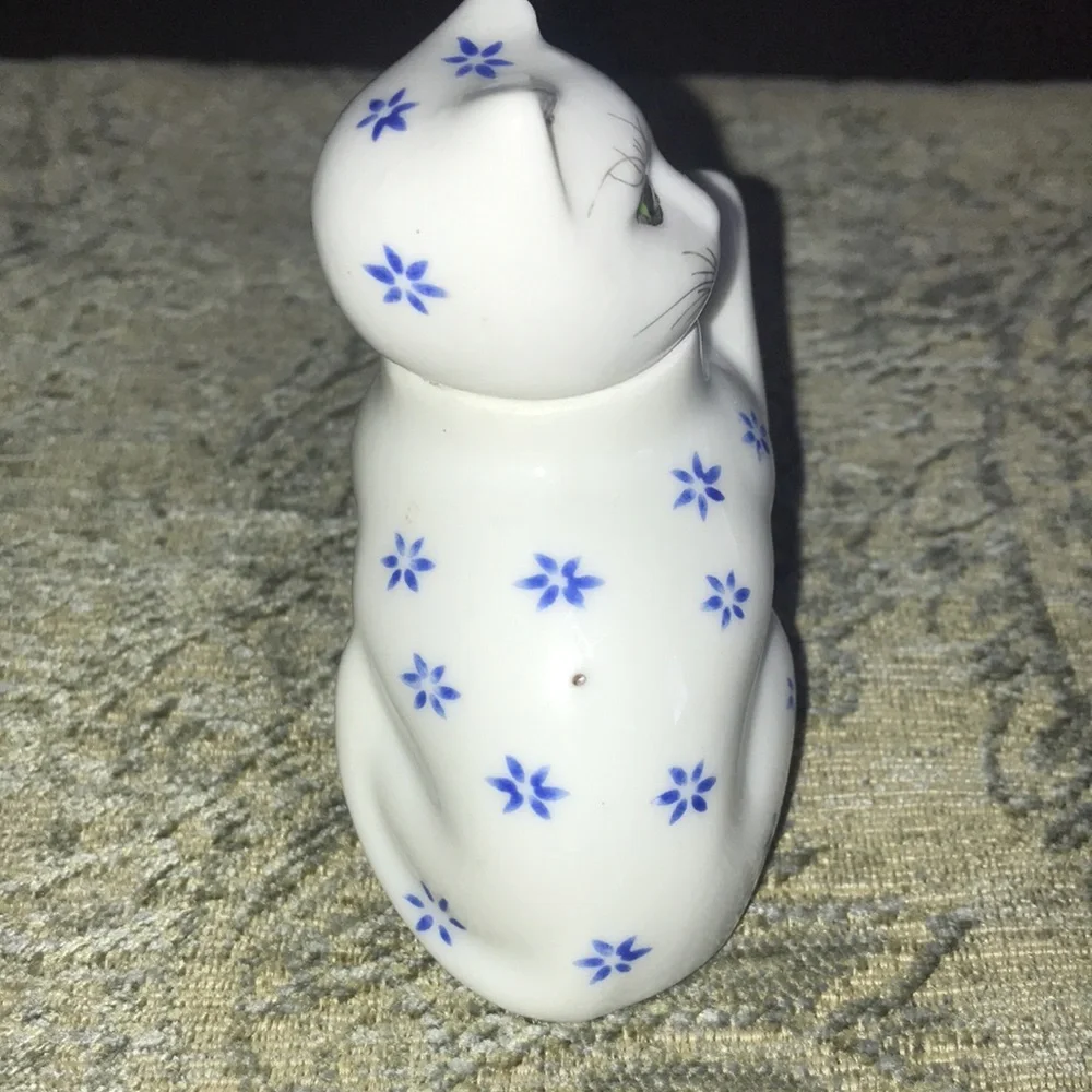 Vintage Mini Whiskers Cat Teapot China Blue White Tea Pot Decorative Figurine